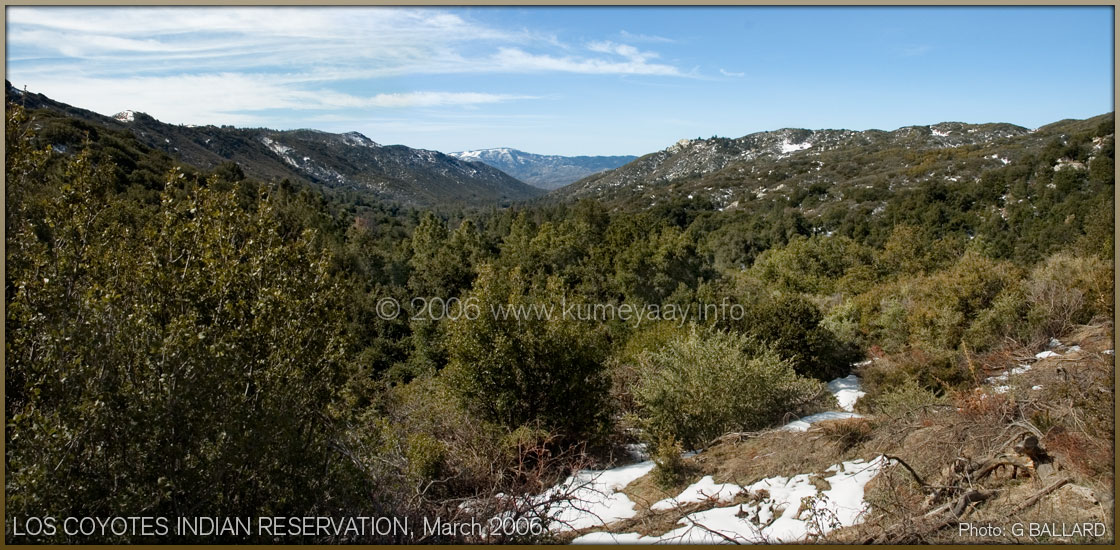 Loading High Resolution Mountain Scenic Photo...