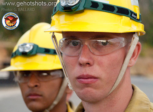 LOADING A LOT OF GREAT PROFESSIONAL FIREFIGHTING PICTURES...