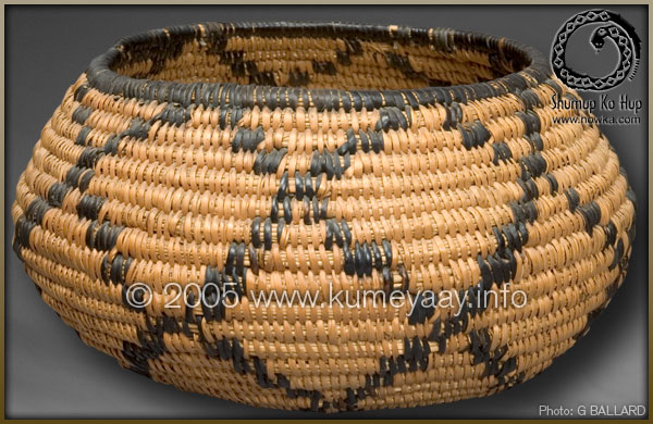 INDIAN BASKET EARLY 1900s