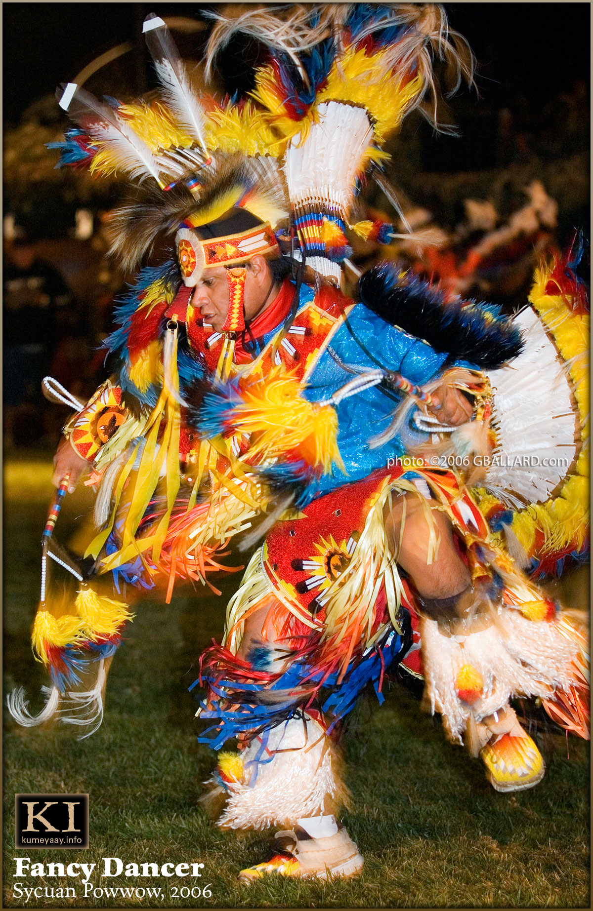 MENS FANCY DANCER NATIVE AMERICAN INDIAN TRIBAL DANCING
